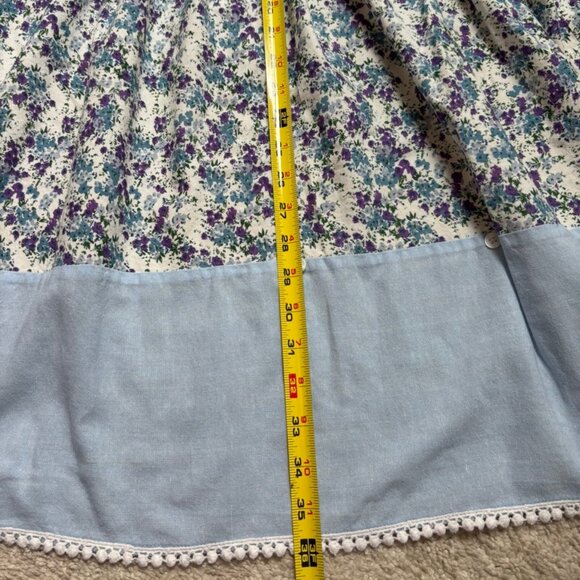 Sur La Table floral Eiffel Tower apron - Picture 9 of 11